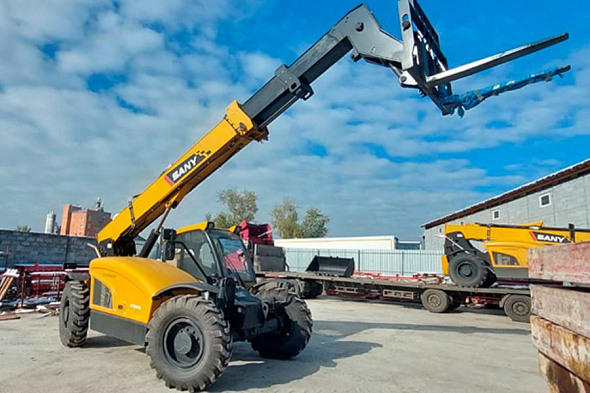 Телескопический погрузчик Sany STH1256A